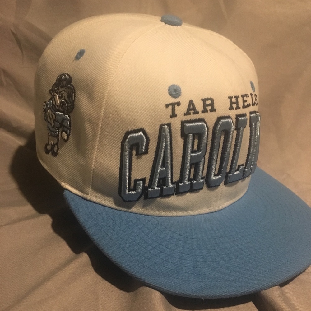 BUNDLE DISCOUNT ZYPHER NORTH CAROLINA TARHEELS
